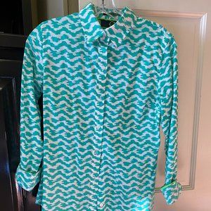 C Wonder Green & white print long sleeve button blouse  size XS